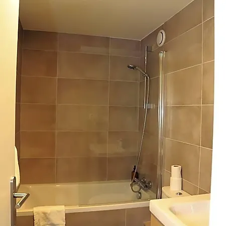 Lägenhetshotell Amhotel Italie 2*