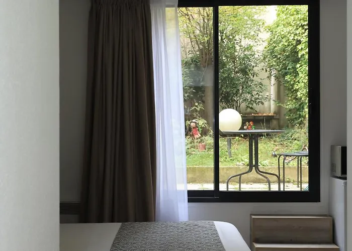 Amhotel Italie Апарт-отель